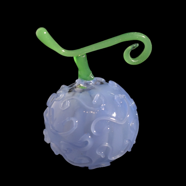 boules de Noël fruit du démon