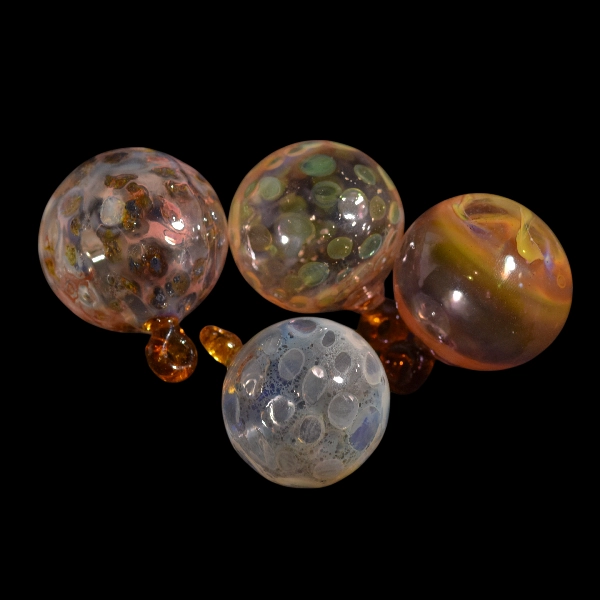 boules de Noël fuming