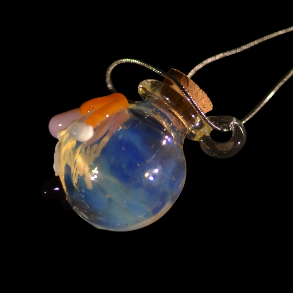 pendentif fiole gnome